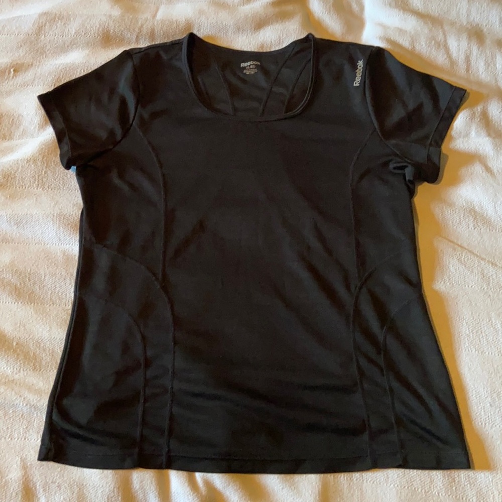 Reebok workout shirt size XL
